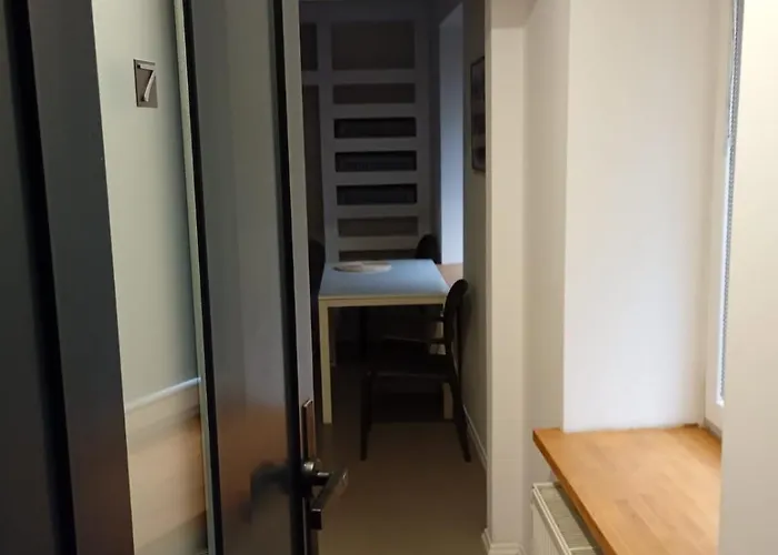 Nr 7 - Kamienica Kameralna - Senatorska 4 - Dostep Na Kod Апартаменты Лодзь