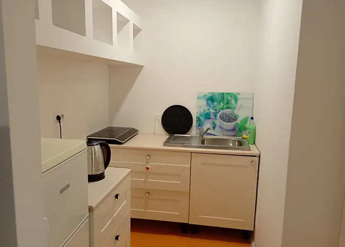 Nr 7 - Kamienica Kameralna - Senatorska 4 - Dostep Na Kod Лодзь